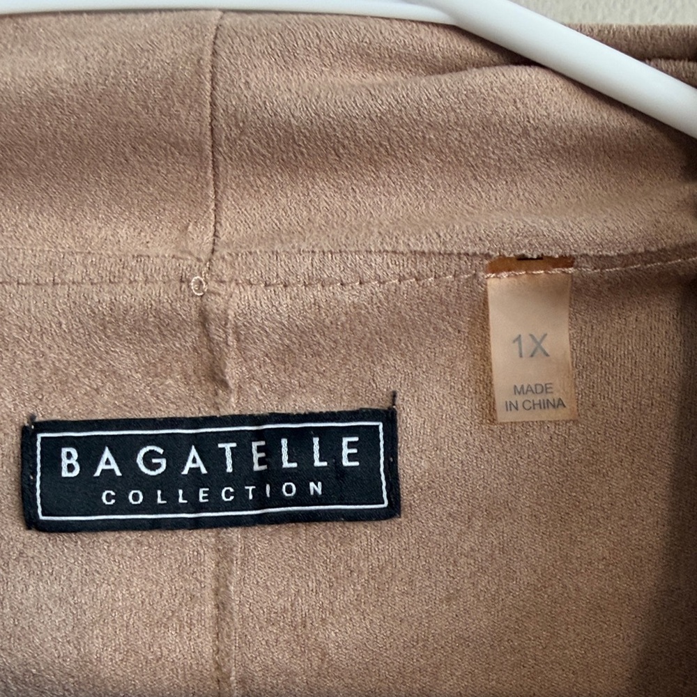 Bagatelle Tan Draped Women's Blazer - Picture 2 of 3